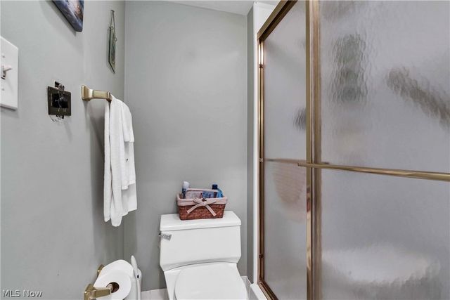 12500 Edgewater Drive 1201, Lakewood, OH 44107