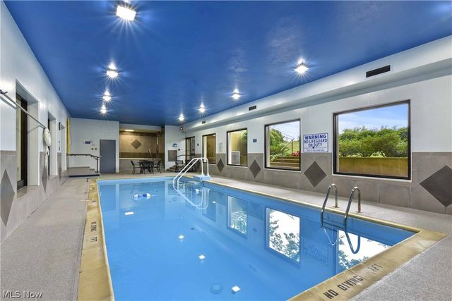12500 Edgewater Drive 1201, Lakewood, OH 44107