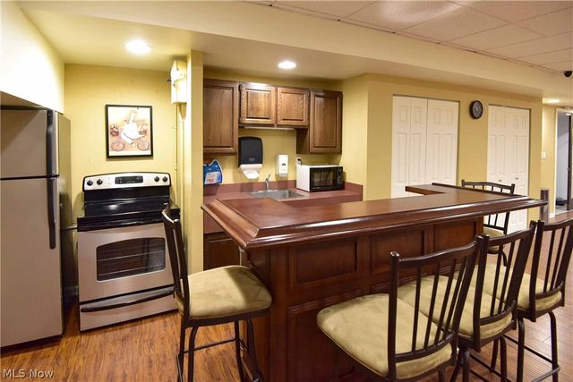 12500 Edgewater Drive 1201, Lakewood, OH 44107