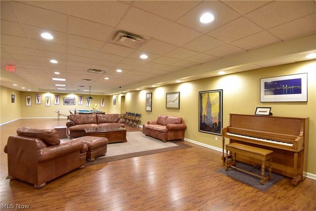 12500 Edgewater Drive 1201, Lakewood, OH 44107