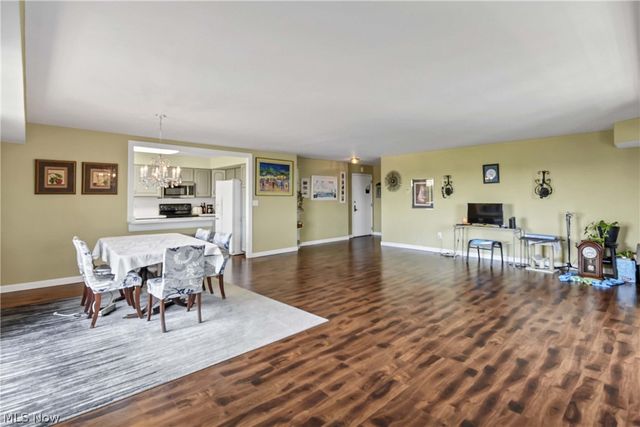 12500 Edgewater Drive 1201, Lakewood, OH 44107
