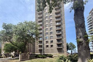 12500 Edgewater Drive 1201, Lakewood, OH 44107