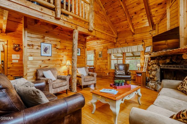 3140 Brothers Way, Sevierville, TN 37862