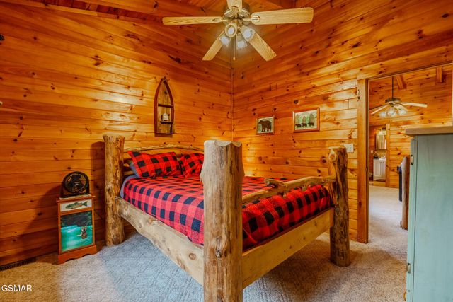 3140 Brothers Way, Sevierville, TN 37862