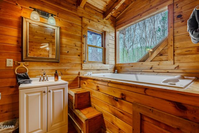 3140 Brothers Way, Sevierville, TN 37862