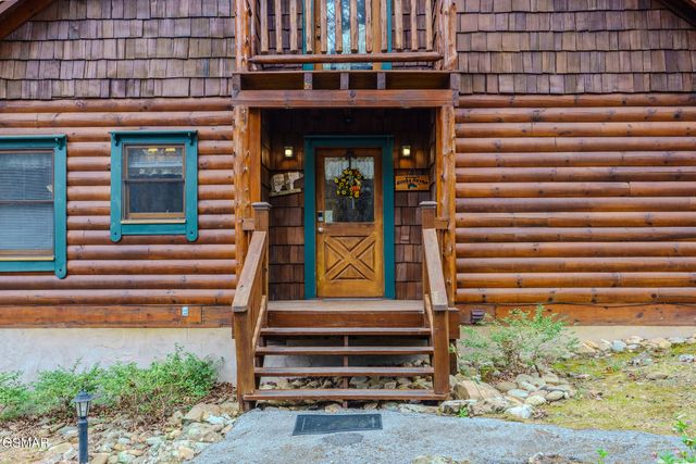 3140 Brothers Way, Sevierville, TN 37862