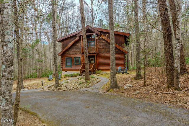 3140 Brothers Way, Sevierville, TN 37862