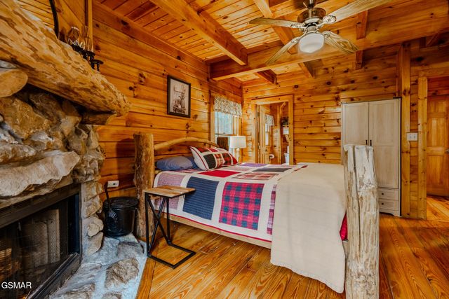 3140 Brothers Way, Sevierville, TN 37862