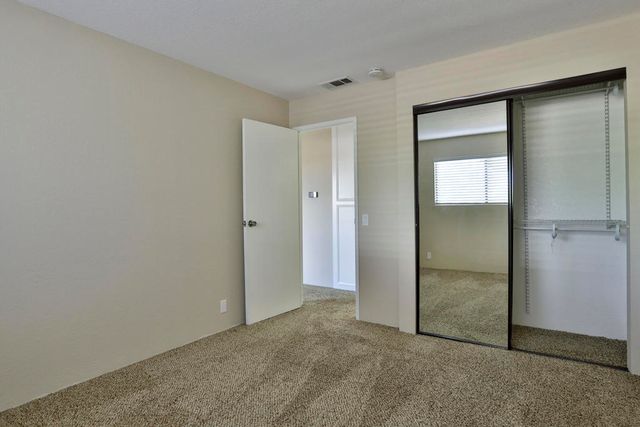 2820 N Arcadia Court B208, Palm Springs, CA 92262