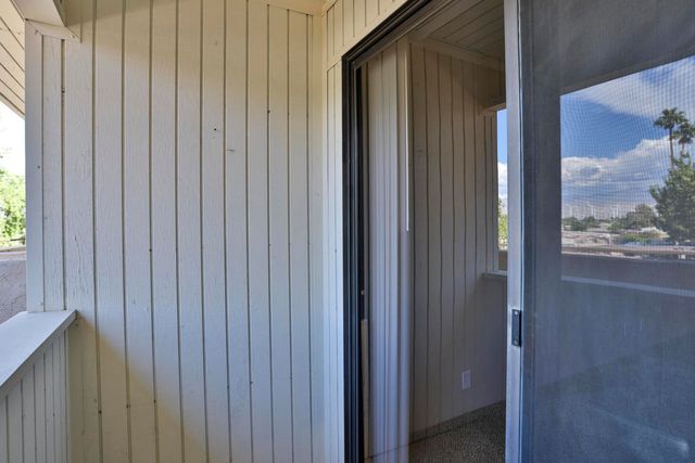 2820 N Arcadia Court B208, Palm Springs, CA 92262