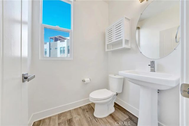 1658 Topanga, Costa Mesa, CA 92627
