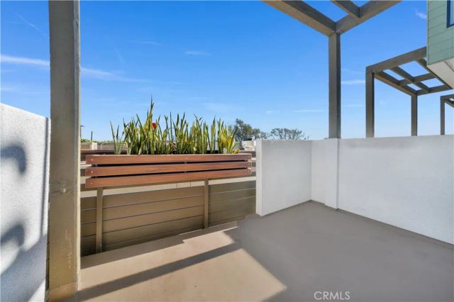 1658 Topanga, Costa Mesa, CA 92627