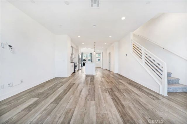 1658 Topanga, Costa Mesa, CA 92627