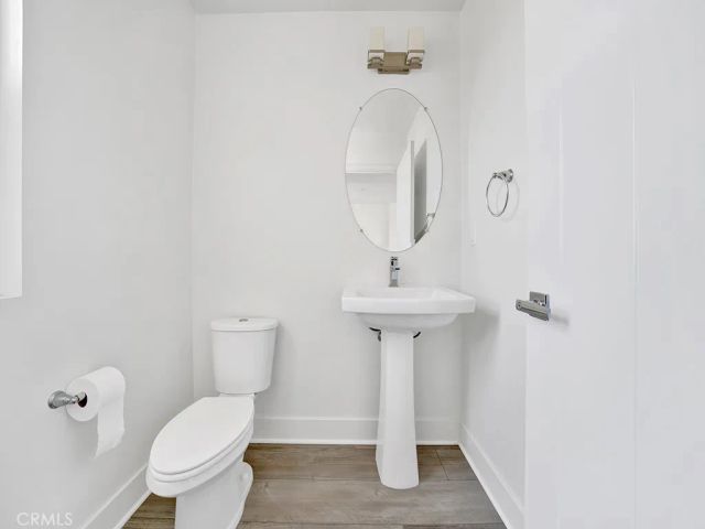 1658 Topanga, Costa Mesa, CA 92627
