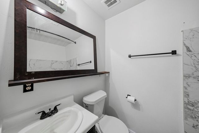 10910 Corona Lane, Houston, TX 77072
