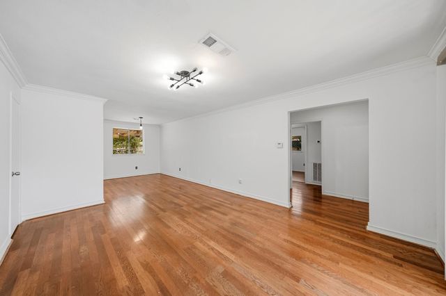 10910 Corona Lane, Houston, TX 77072