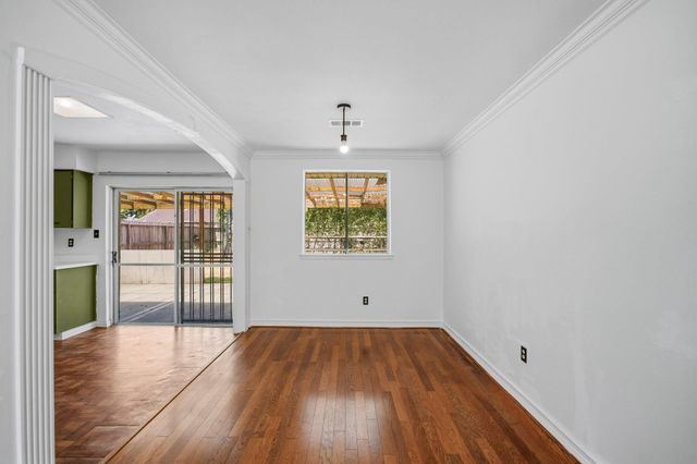 10910 Corona Lane, Houston, TX 77072