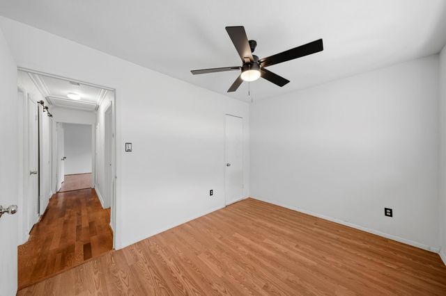 10910 Corona Lane, Houston, TX 77072