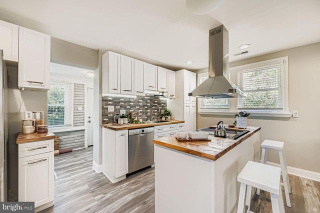 2113 CRAIG LN, Edgewood, MD 21040
