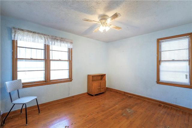 6207 Arcadia Avenue, Kansas City, KS 66102