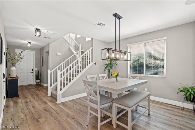 5633 LOWELL CLIFF Street, North Las Vegas, NV 89081