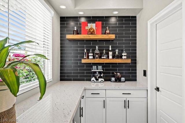 5633 LOWELL CLIFF Street, North Las Vegas, NV 89081