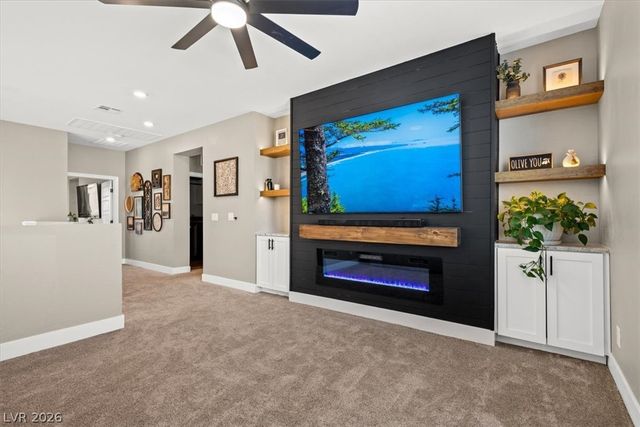 5633 LOWELL CLIFF Street, North Las Vegas, NV 89081