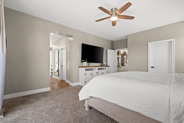 5633 LOWELL CLIFF Street, North Las Vegas, NV 89081