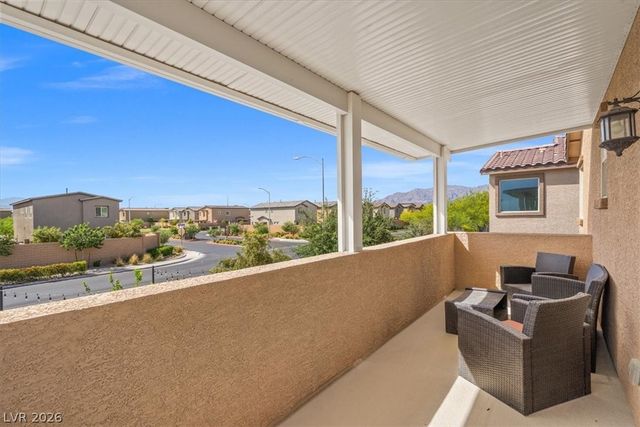 5633 LOWELL CLIFF Street, North Las Vegas, NV 89081