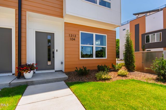 1313 Garner Road 101, Raleigh, NC 27610