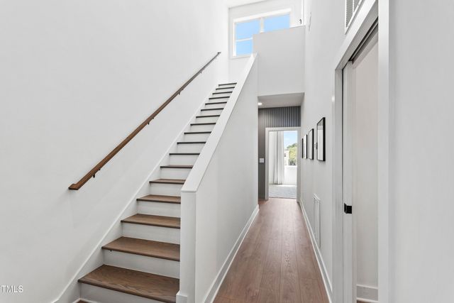 1313 Garner Road 101, Raleigh, NC 27610