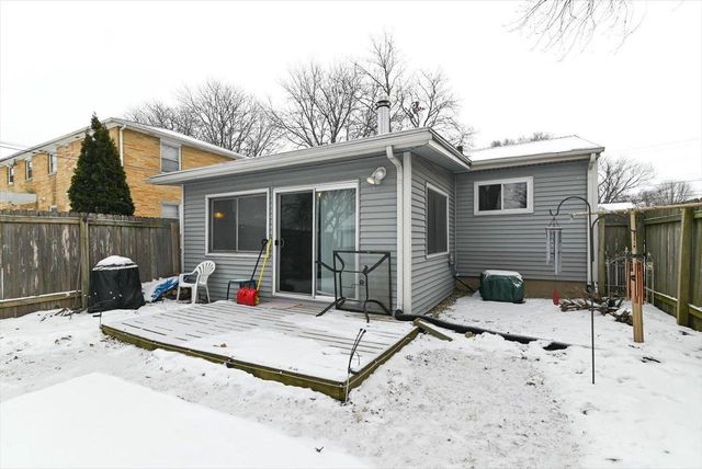 2122 E Johnson Street, Madison, WI 53704