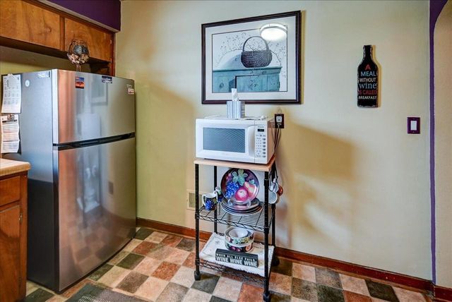 2122 E Johnson Street, Madison, WI 53704