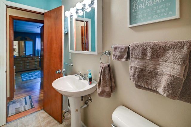 2122 E Johnson Street, Madison, WI 53704