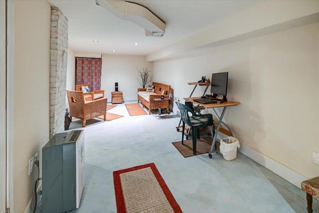 2122 E Johnson Street, Madison, WI 53704