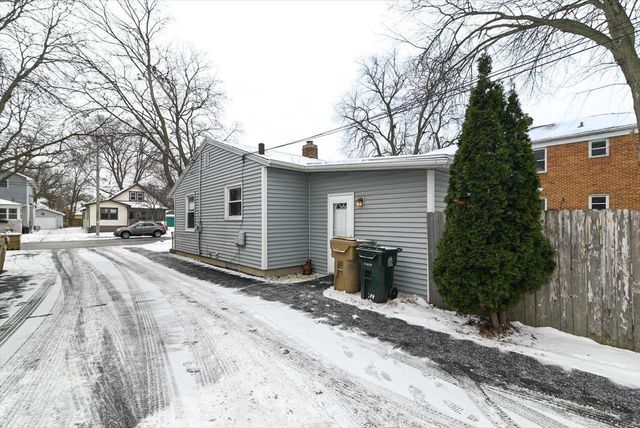 2122 E Johnson Street, Madison, WI 53704