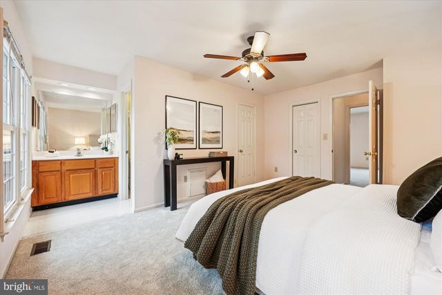 11617 PLEASANT MEADOW DR, Gaithersburg, MD 20878