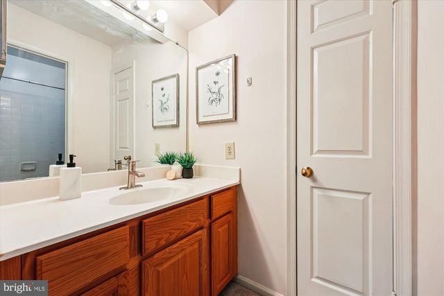 11617 PLEASANT MEADOW DR, Gaithersburg, MD 20878