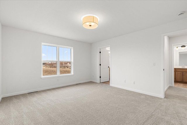 621 Belmont DRIVE, Watertown, WI 53094