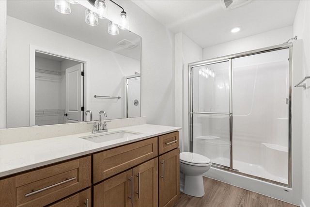 621 Belmont DRIVE, Watertown, WI 53094