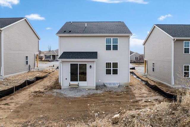 621 Belmont DRIVE, Watertown, WI 53094