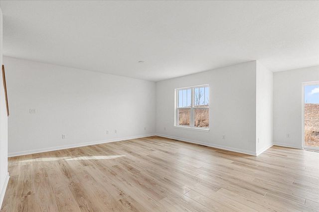 621 Belmont DRIVE, Watertown, WI 53094