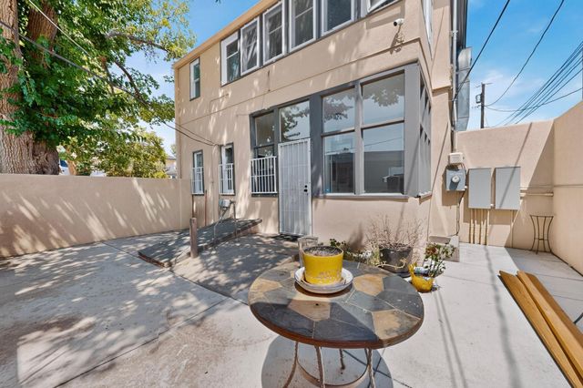 1100 Tijeras Avenue NW, Albuquerque, NM 87102