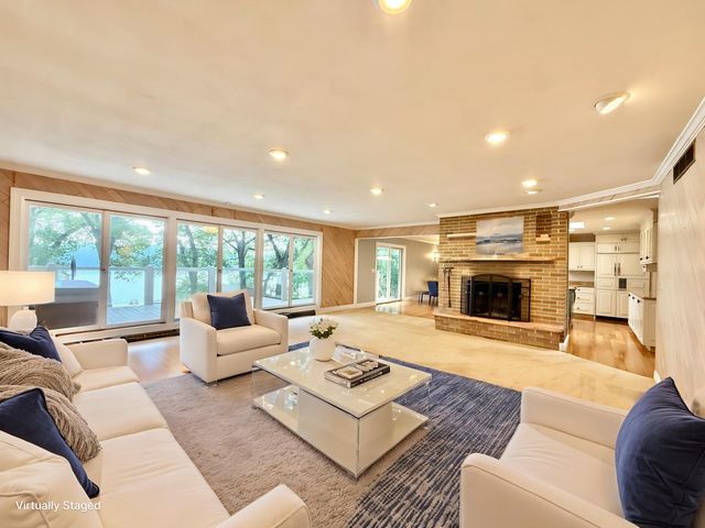 2107 S Pow Wow Trail, Beloit, WI 53511