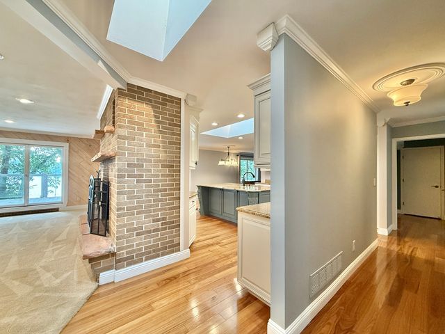 2107 S Pow Wow Trail, Beloit, WI 53511