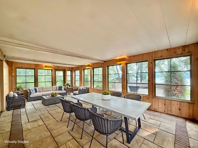 2107 S Pow Wow Trail, Beloit, WI 53511