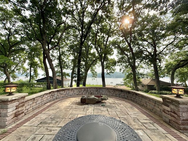 2107 S Pow Wow Trail, Beloit, WI 53511