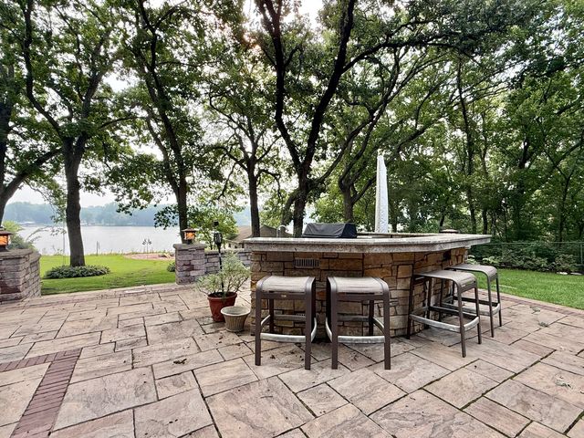 2107 S Pow Wow Trail, Beloit, WI 53511