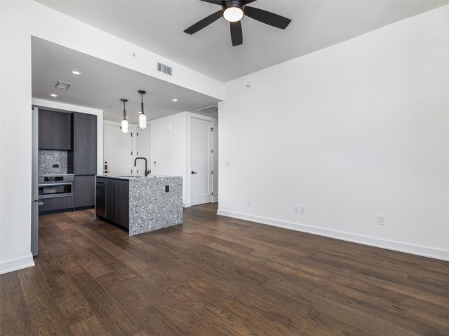 84 East Ave 3102, Austin, TX 78701