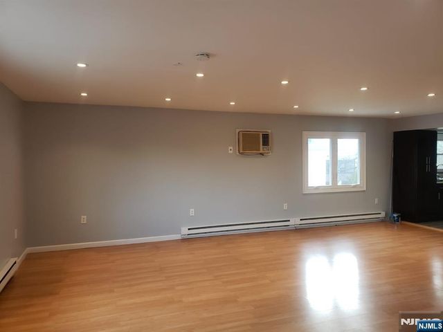 31 Plauderville Avenue 2, Garfield, NJ 07026